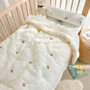 Cartoon Bear Cream Toddler Quilt - Pure Cotton Baby Blanket for Warmth in Four Seasons - Newborn Swaddle, Wrapped Bedding 1X1.2M